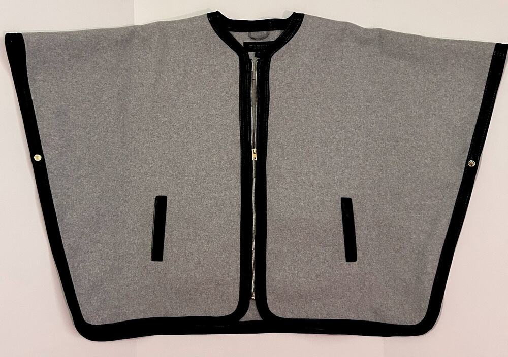Marc New York Andrew Marc Gray Cape with Black Trim Size M Zip Front old money